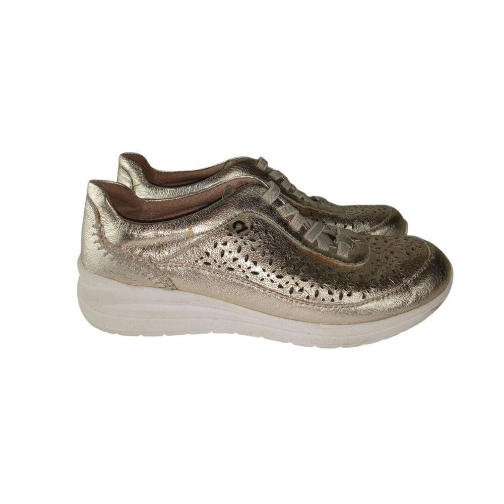 Earth Nimble Viva  Women's Metallic Gold Leather Slip On   Sneaker  6.5 M